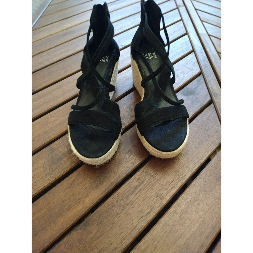 Eileen Fisher espadrille  sandals Classic black size 5.5 Beachy Summer